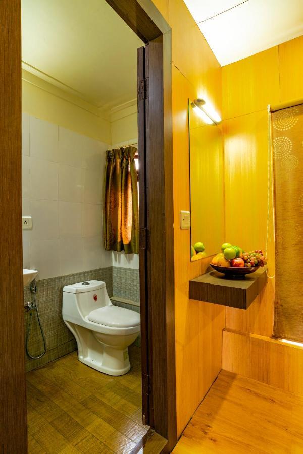 बोटेल Southern Panorama Houseboats 5*